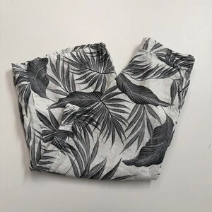 Tahari Pants Palazzo Wide Leg Botanical Tropical Travel Beach Pocket Black White